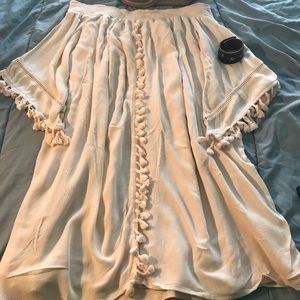 Boho off-the-shoulder mid-length dress